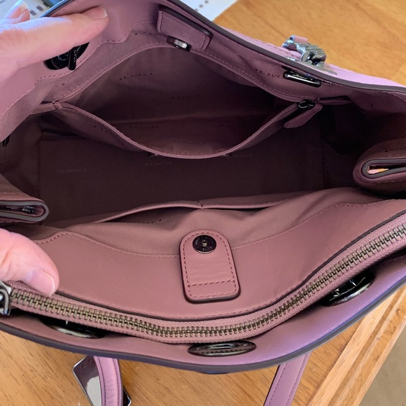 Coach  11.5’’L X 9’’H X 5.5 Deep - Picture 9 of 12